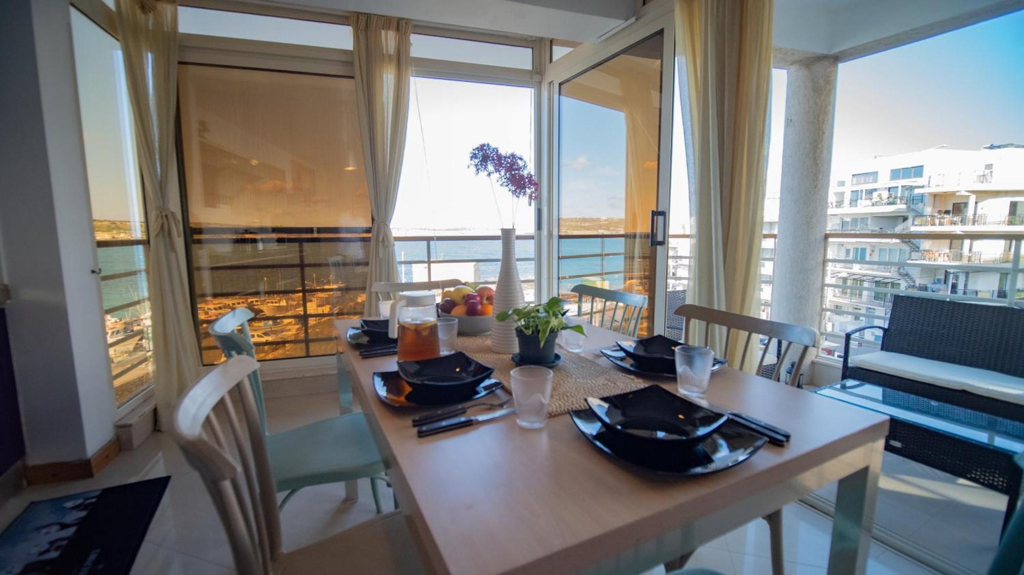 Mellieha Bay 3 Bedroom Apartment "Coastal Comfort" Kültér fotó